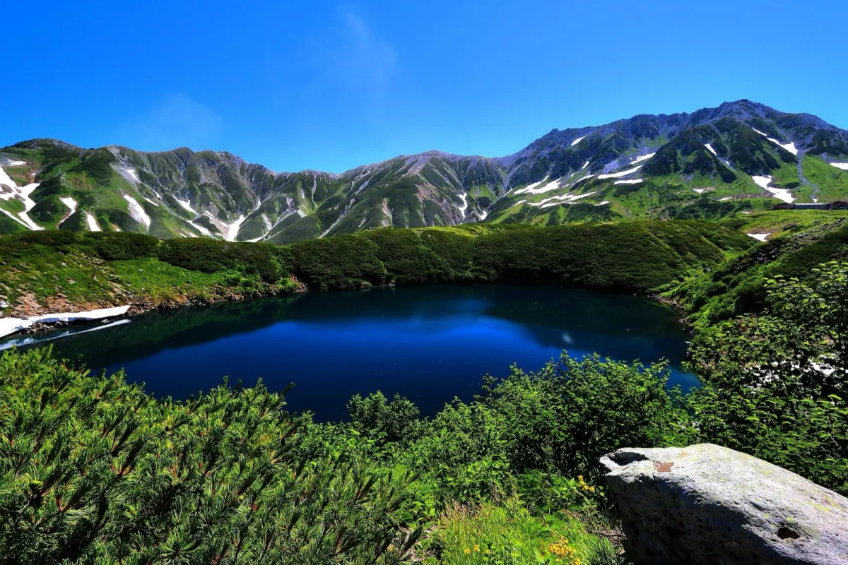 立山黒部アルペンルート（室堂・黒部ダム）の風景